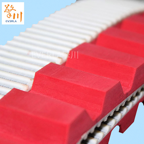 表面加紅膠開槽<a href='http://stanleyyule.com/' target='_blank'><u>PU同步帶</u></a>細(xì)節(jié)圖